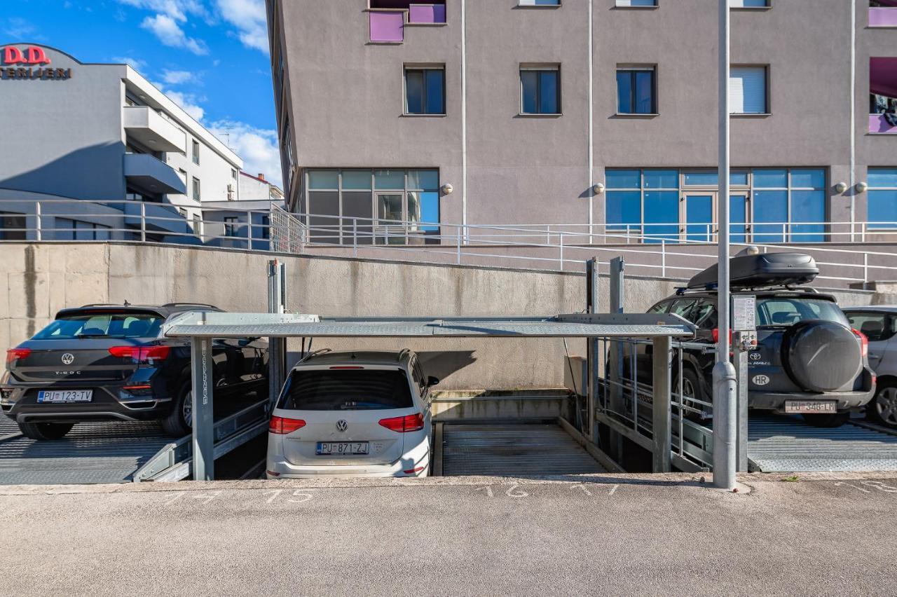 Apartment Centre, Modern App 2+2, Free Parking